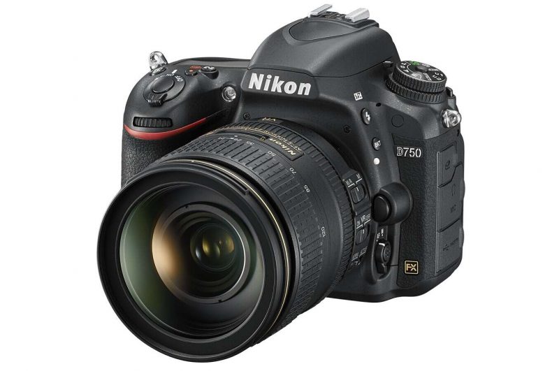 Appareil photo Reflex NIKON D750 + 24-120MM